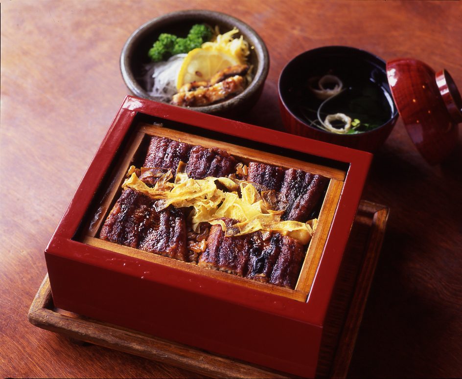 柳川名物うなぎのせいろ蒸し