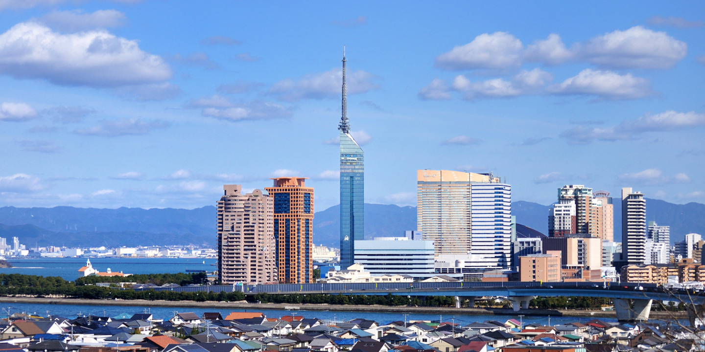 デートスポットとしても人気の福岡タワー