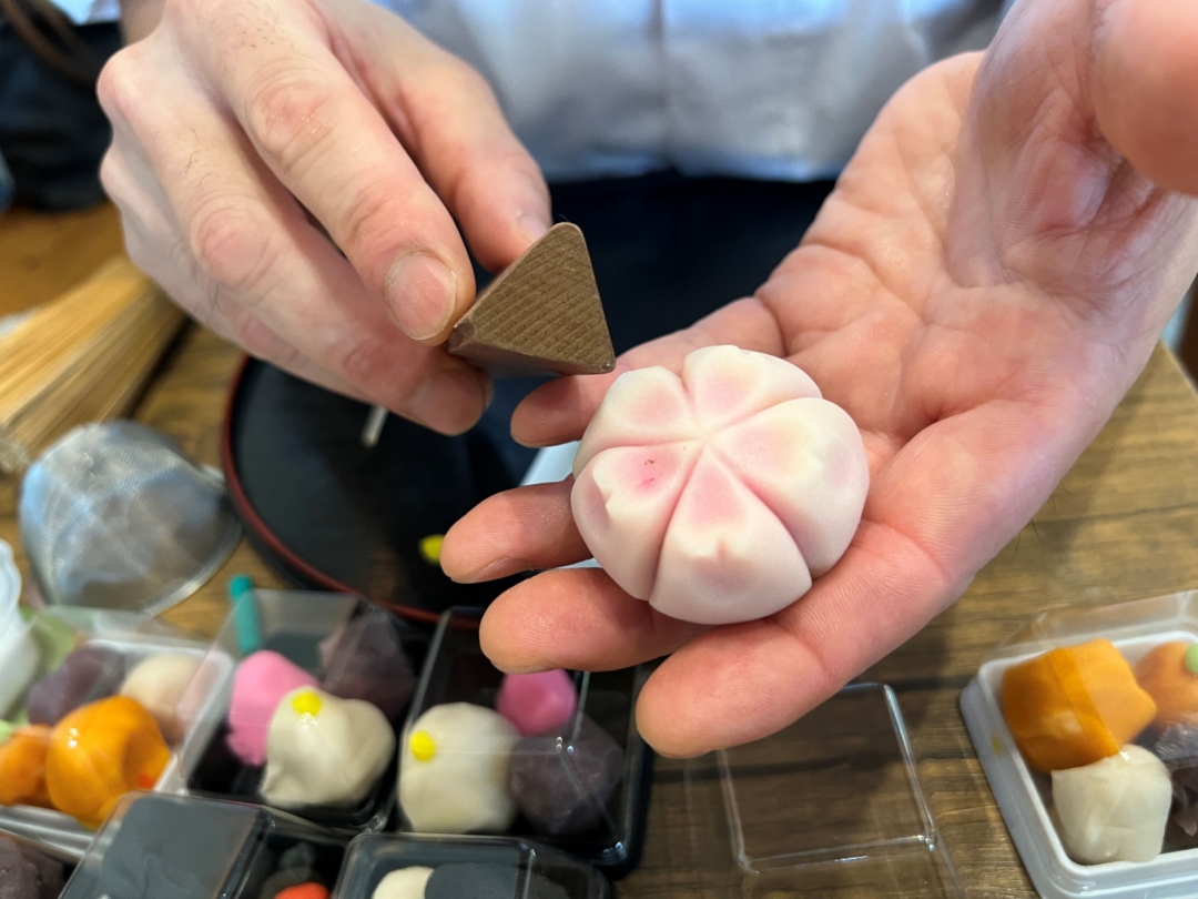 創業１９３５年の老舗和菓子屋３代目が教える和菓子作り体験