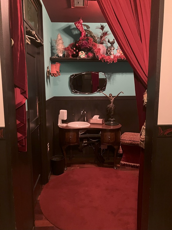 もつ鍋やま中店内