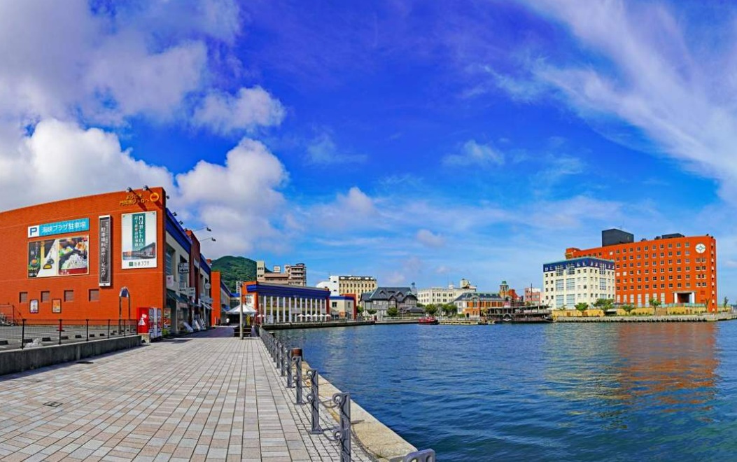 門司港海峡プラザ